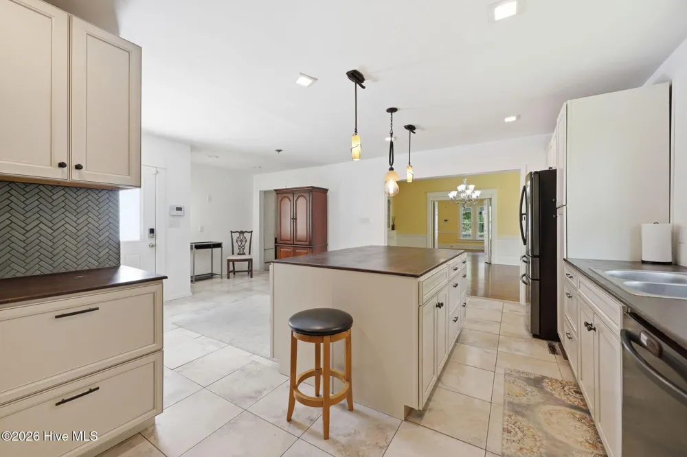 1515 Church Street Scotland Neck, NC 27874