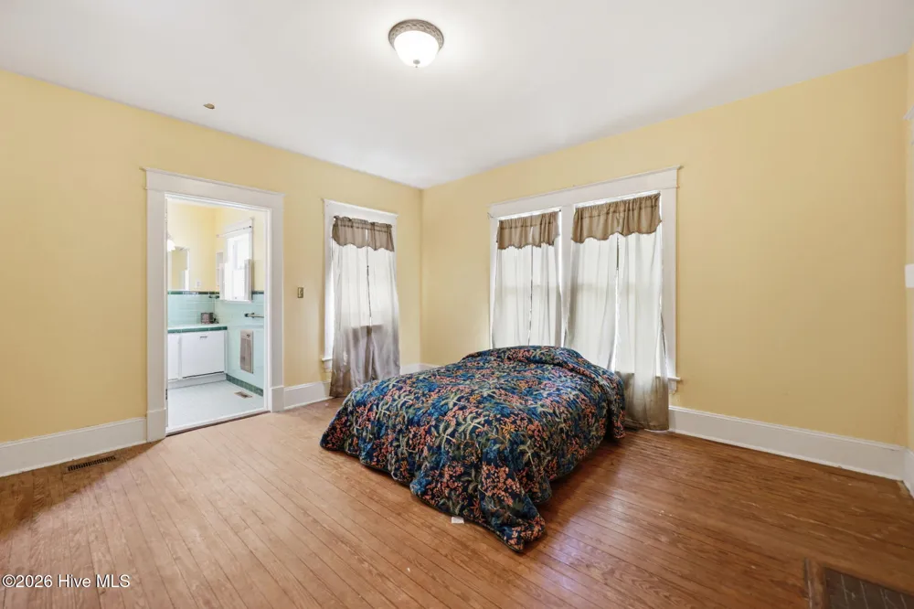 1515 Church Street Scotland Neck, NC 27874