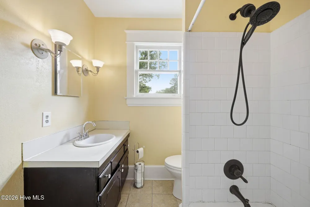 1515 Church Street Scotland Neck, NC 27874