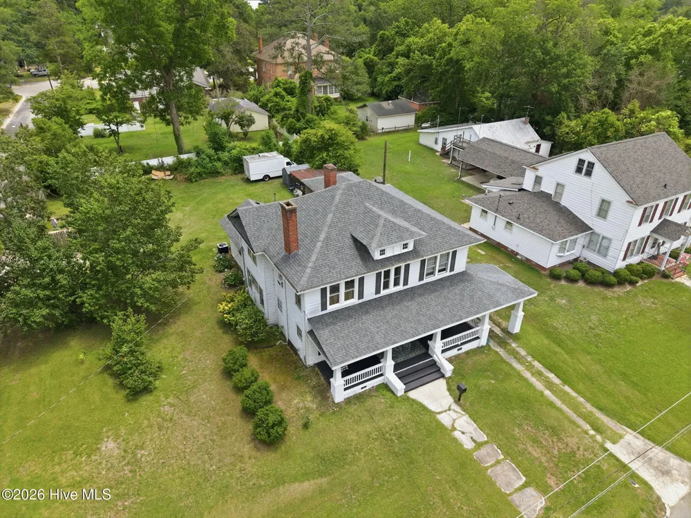 1515 Church Street Scotland Neck, NC 27874