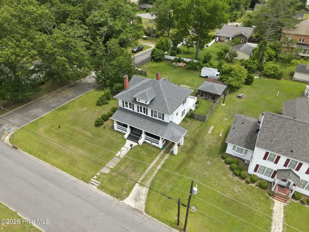 1515 Church Street Scotland Neck, NC 27874
