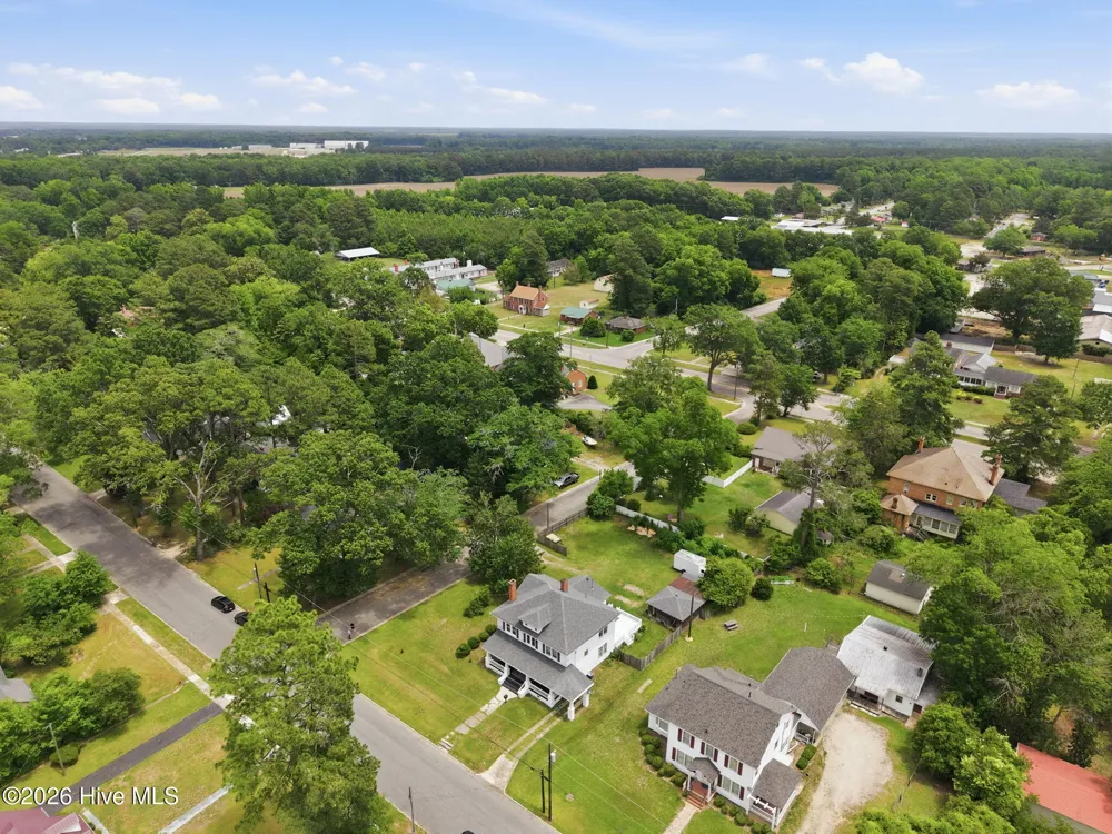 1515 Church Street Scotland Neck, NC 27874