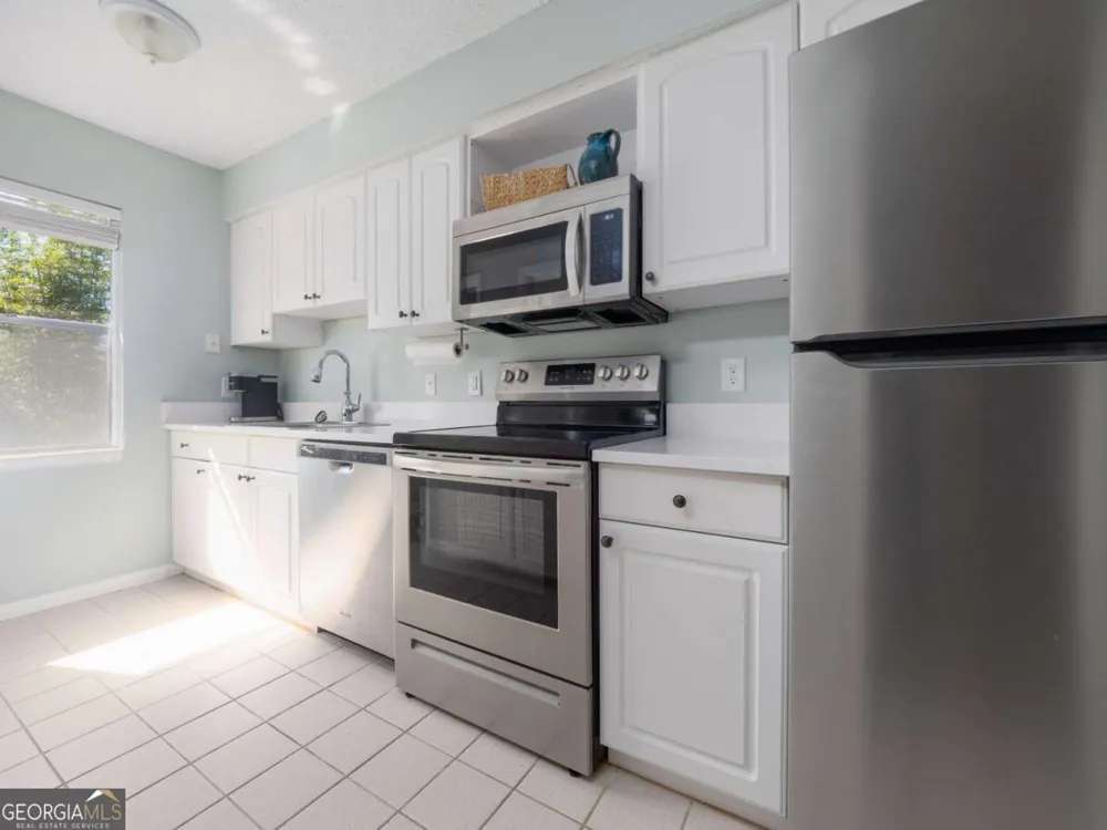 800 Mallery ST St. Simons, GA 31522