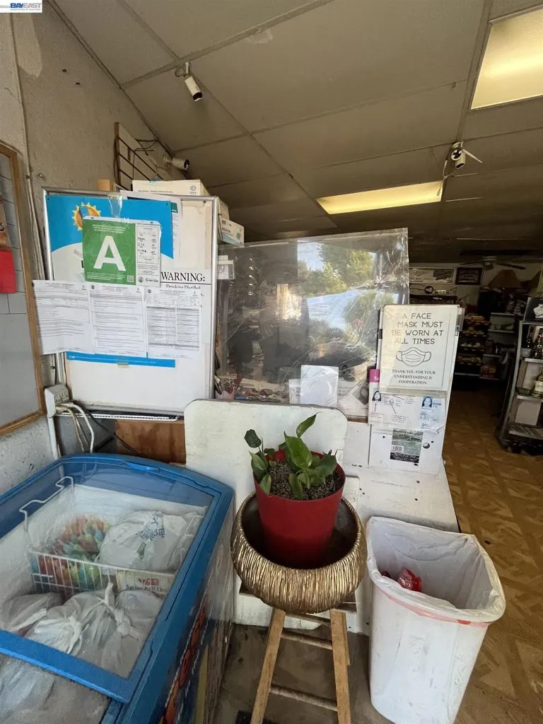 524 E Mission Rd San Gabriel, CA 91776