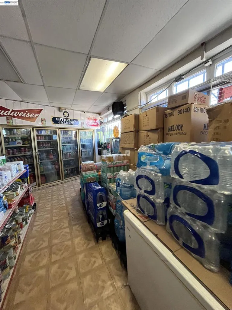 524 E Mission Rd San Gabriel, CA 91776