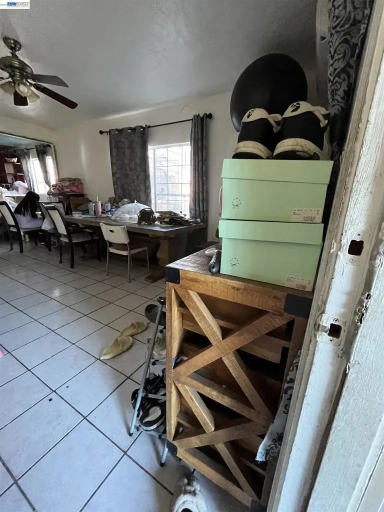524 E Mission Rd San Gabriel, CA 91776