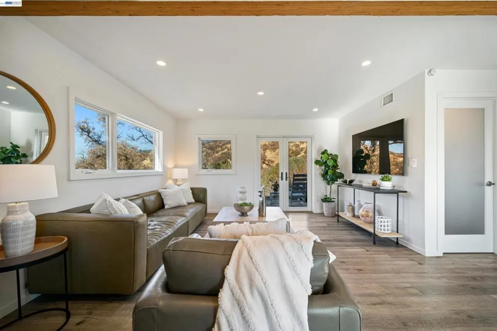 21000 Mines Rd. Livermore, CA 94550