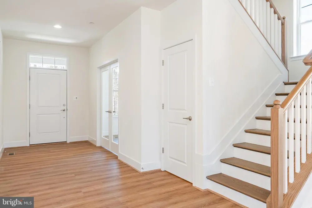 1210 PARISH HILL LANE Severn, MD 21144