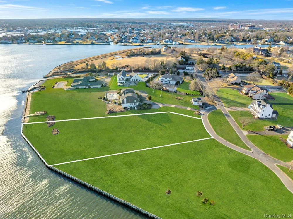 Lot 6 Overlea Court Bay Shore, NY 11706