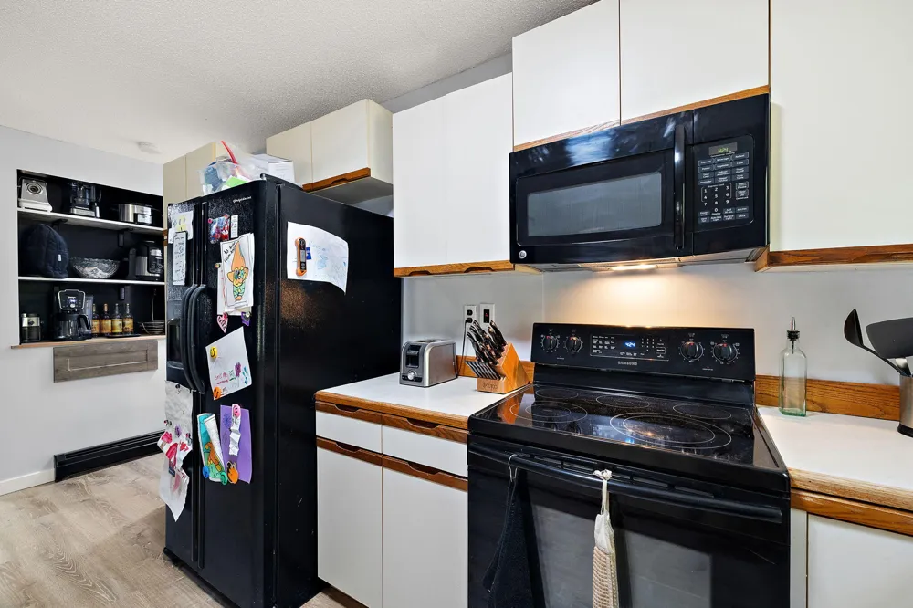 2713 E White Lake Drive Dalton Township, MI 49457