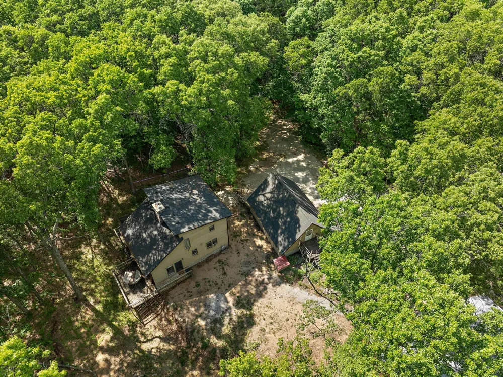 2713 E White Lake Drive Dalton Township, MI 49457