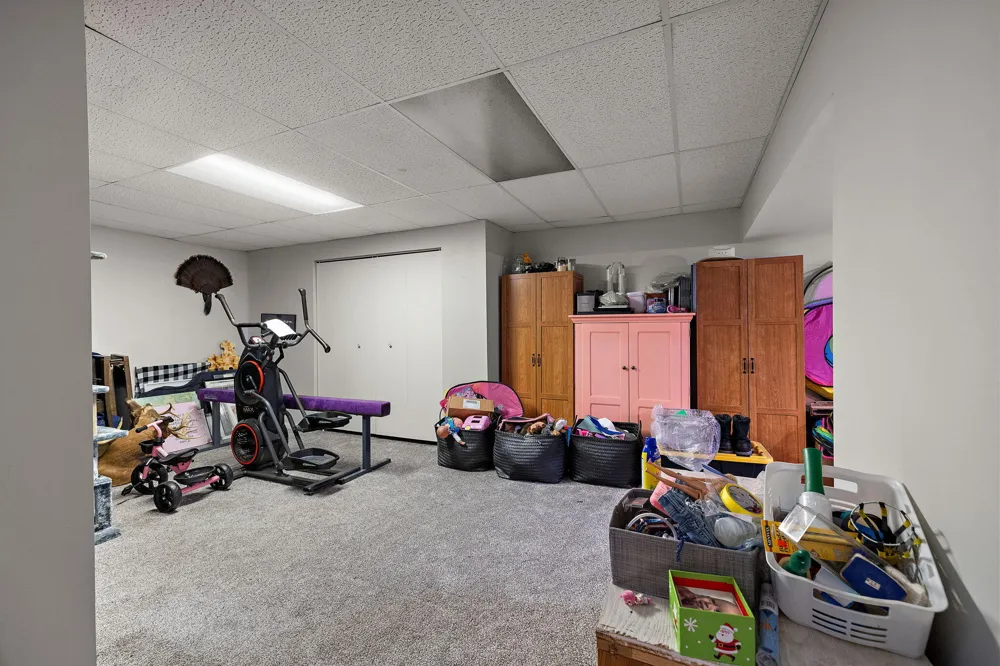 2713 E White Lake Drive Dalton Township, MI 49457