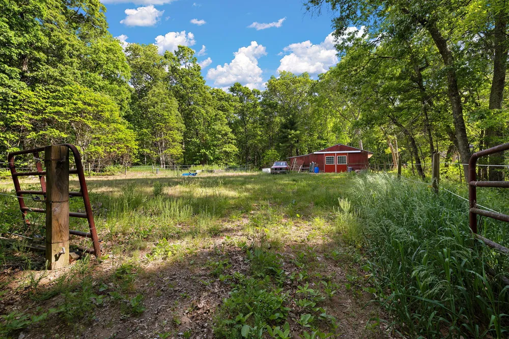 2713 E White Lake Drive Dalton Township, MI 49457