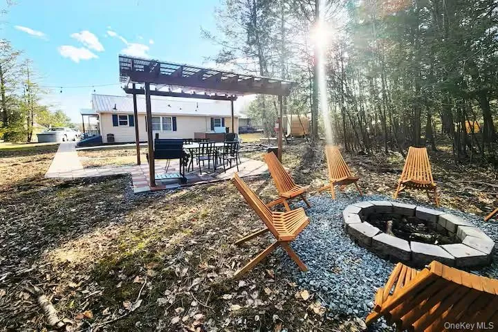 29 Edward Drive Loch Sheldrake, NY 12759