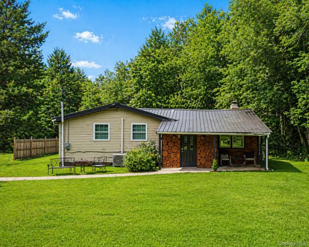 9 Brophy Road Hurleyville, NY 12747