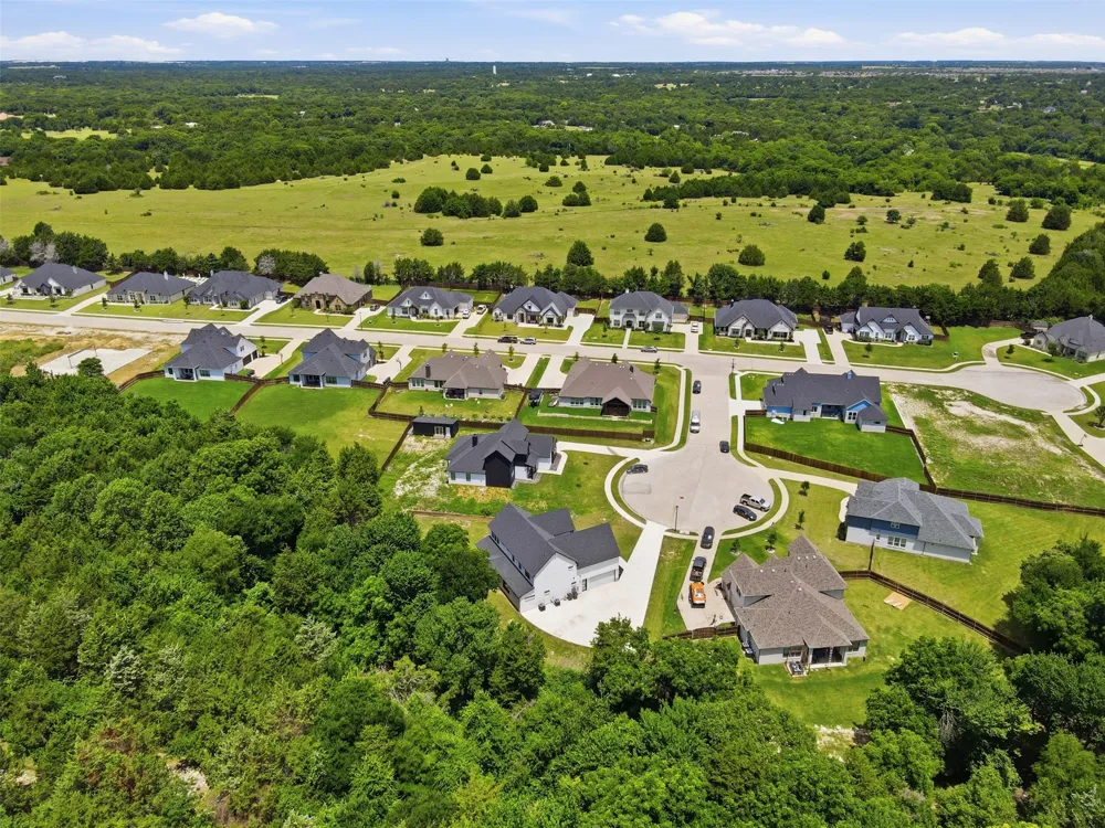 3911 Cypress Stump Court Ovilla, TX 75154