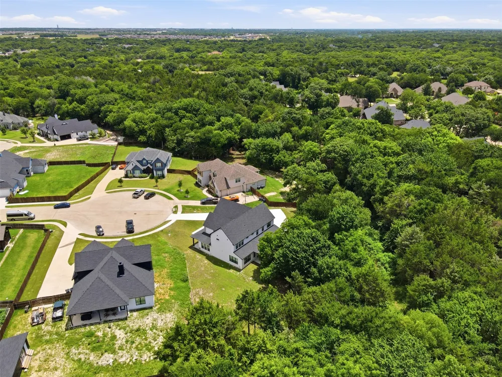 3911 Cypress Stump Court Ovilla, TX 75154