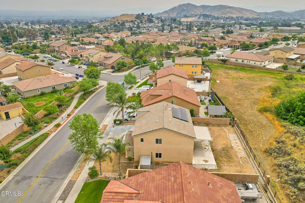 3193 Quarry Drive Jurupa Valley, CA 92509