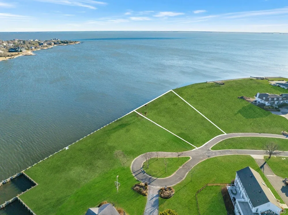 Lot 5 Overlea Court Bay Shore, NY 11706