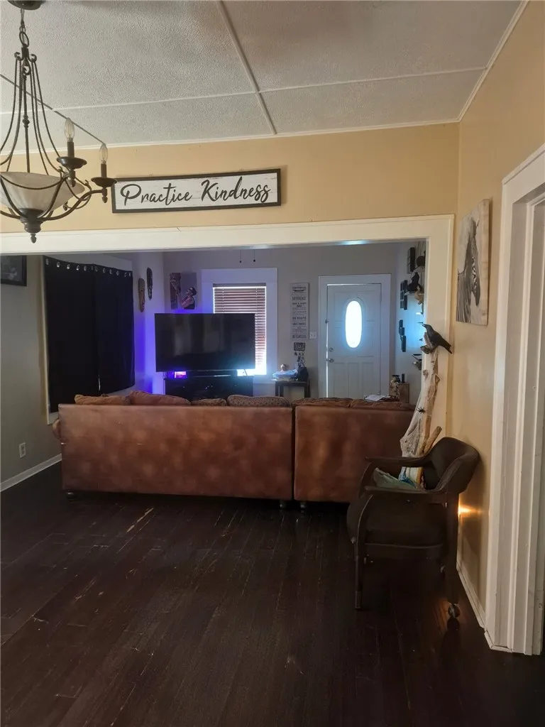 521 E Huisache Avenue Kingsville, TX 78363