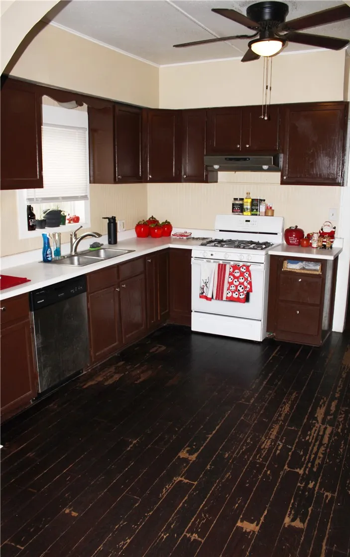 521 E Huisache Avenue Kingsville, TX 78363