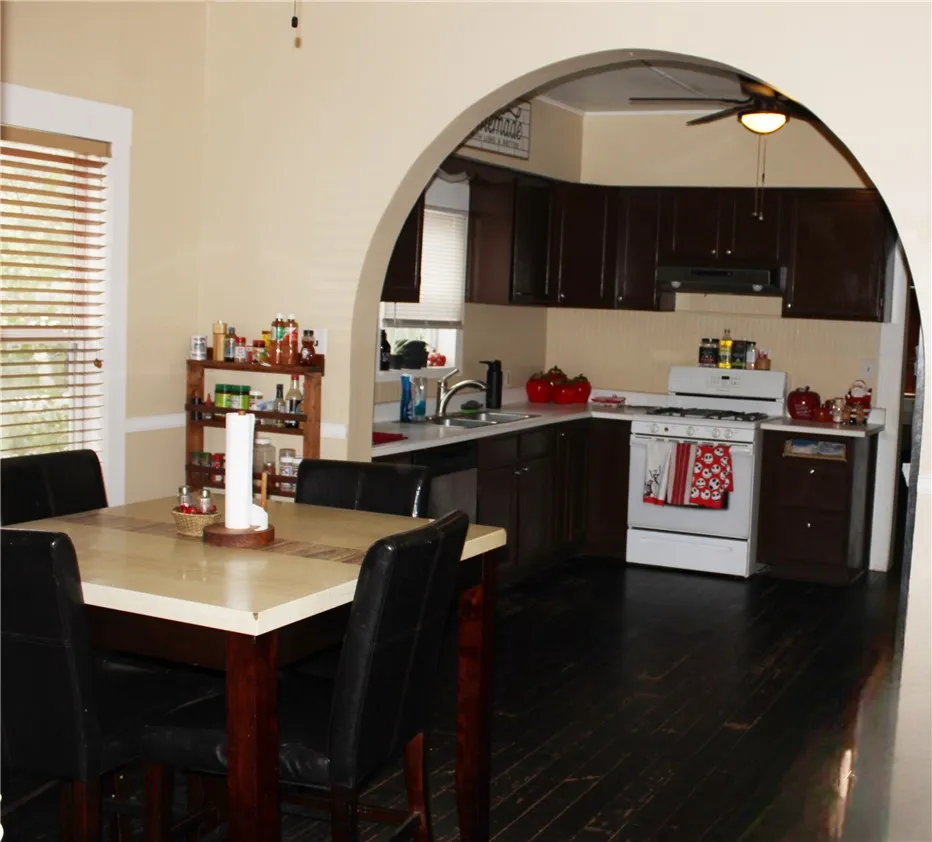 521 E Huisache Avenue Kingsville, TX 78363
