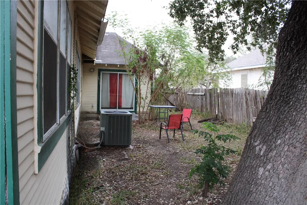 521 E Huisache Avenue Kingsville, TX 78363