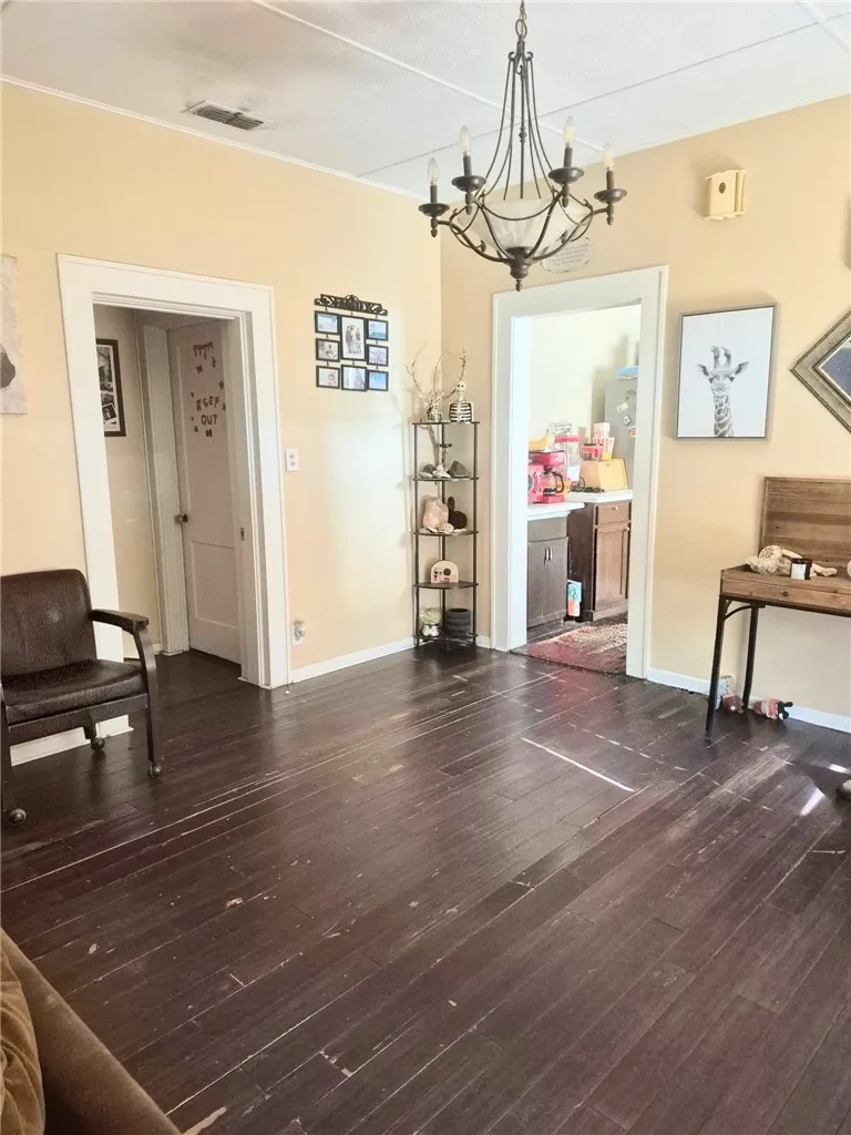 521 E Huisache Avenue Kingsville, TX 78363