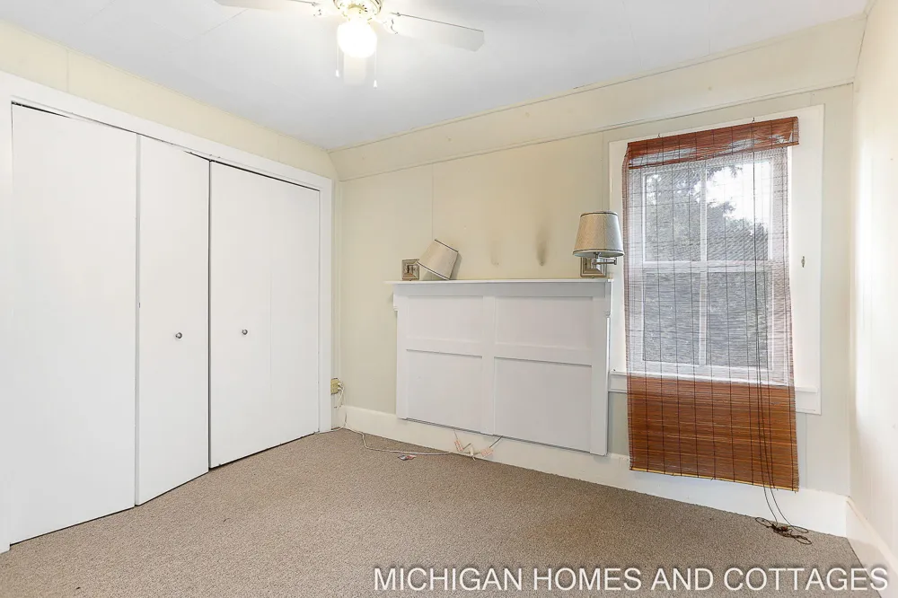 1395 Blue Star Highway South Haven, MI 49090