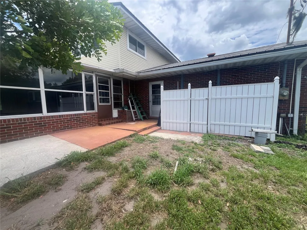 1145 S LAKE REEDY BOULEVARD Frostproof, FL 33843