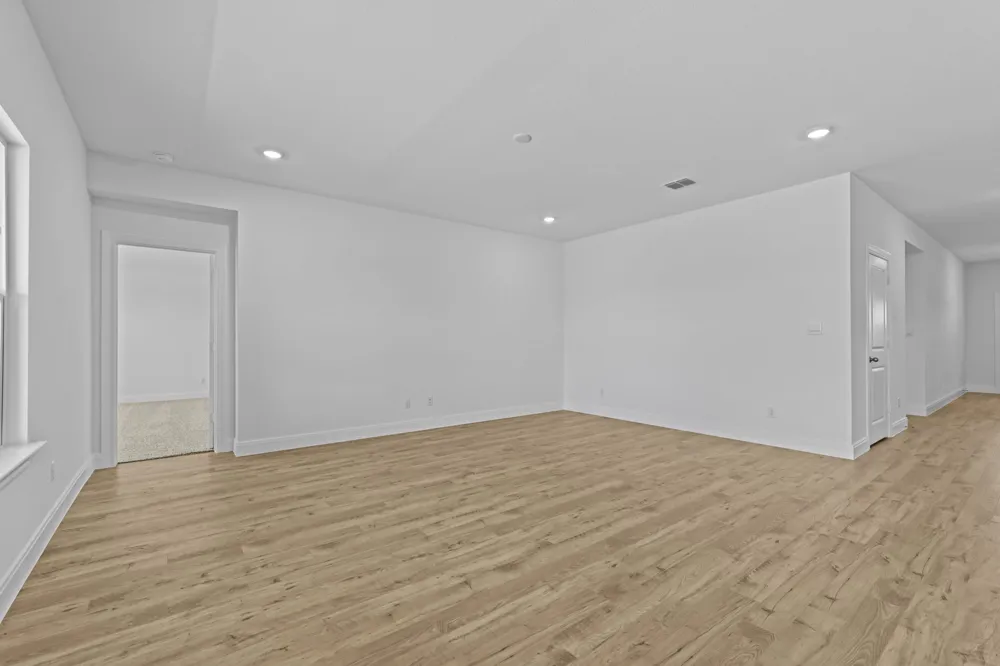 127 Union Pacific Drive Cedar Creek, TX 78612
