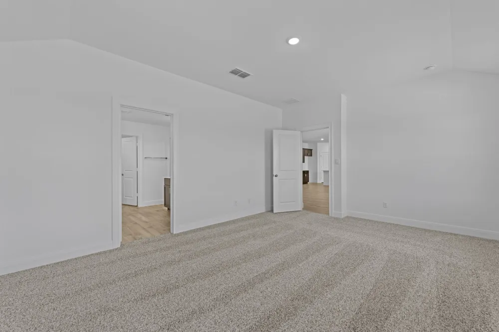 127 Union Pacific Drive Cedar Creek, TX 78612