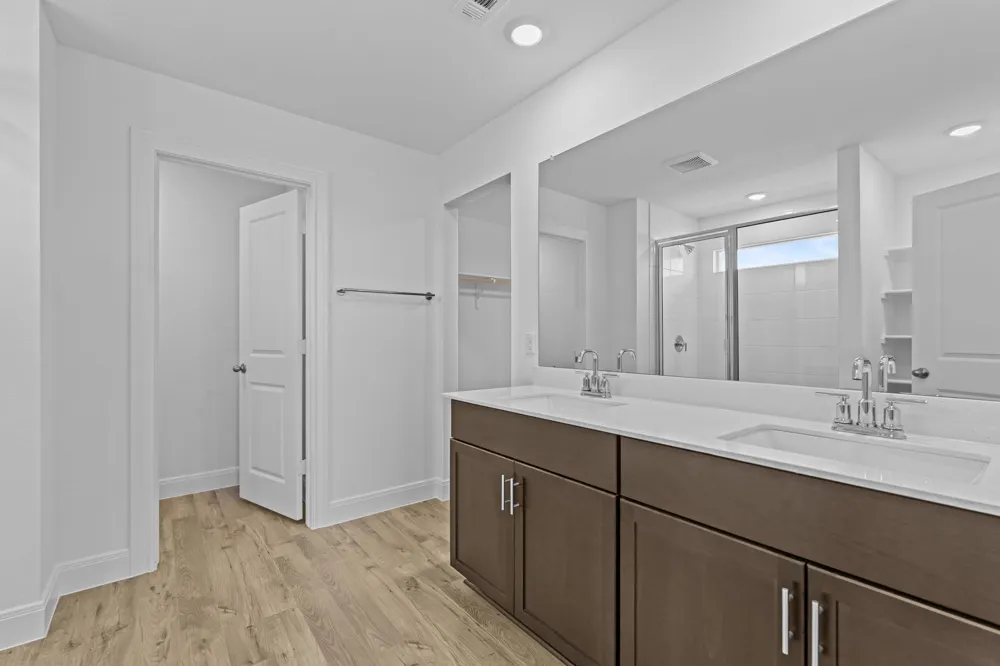 127 Union Pacific Drive Cedar Creek, TX 78612