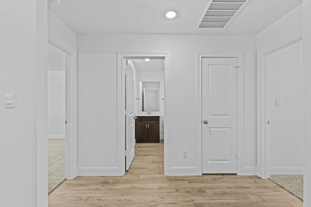 127 Union Pacific Drive Cedar Creek, TX 78612