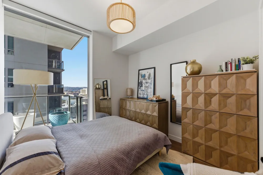 44 East Avenue #1503 Austin, TX 78701