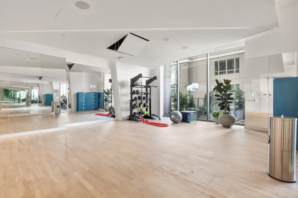 44 East Avenue #1503 Austin, TX 78701