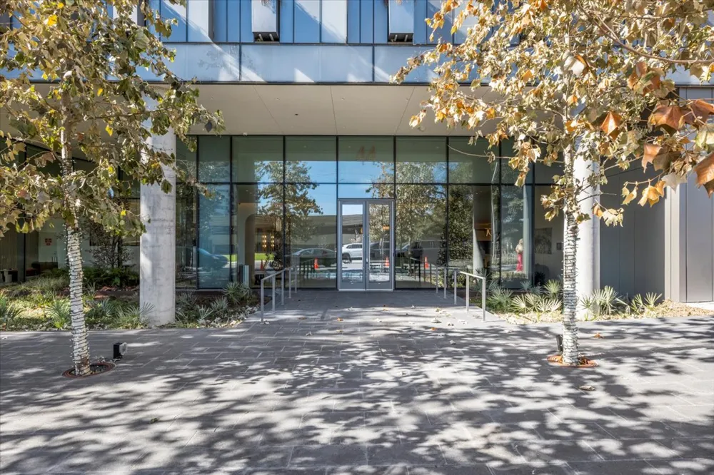 44 East Avenue #1503 Austin, TX 78701