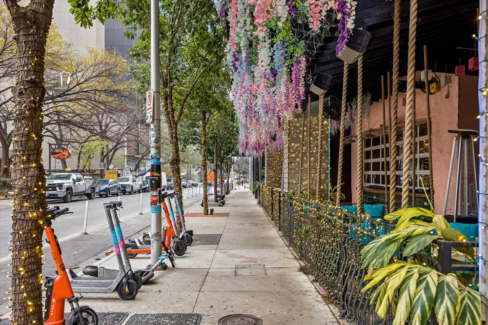 44 East Avenue #1503 Austin, TX 78701