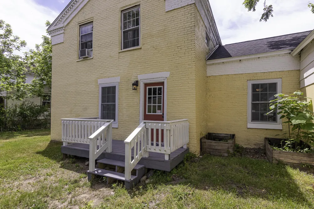 514 Kalamazoo Street Paw Paw, MI 49079