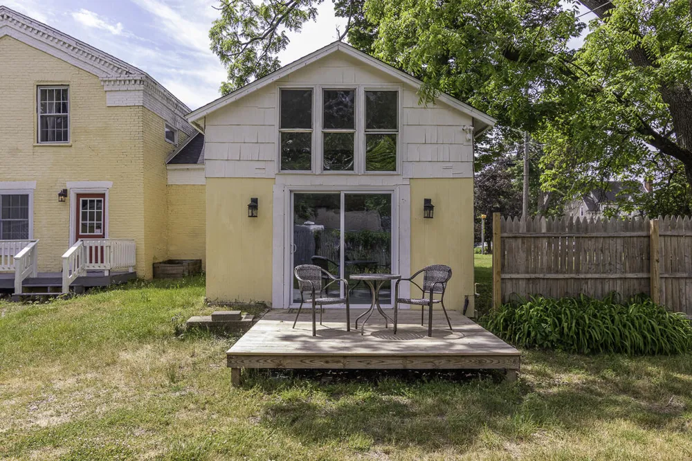 514 Kalamazoo Street Paw Paw, MI 49079