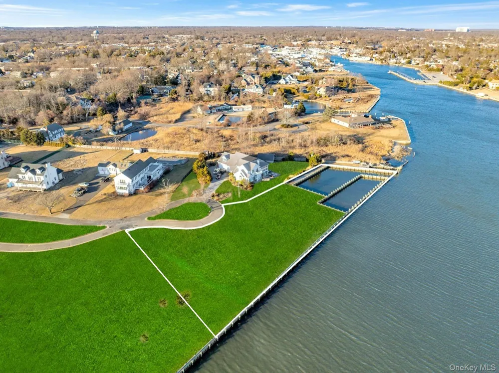 Lot 4 and Lot 11 Overlea Court Bay Shore, NY 11706
