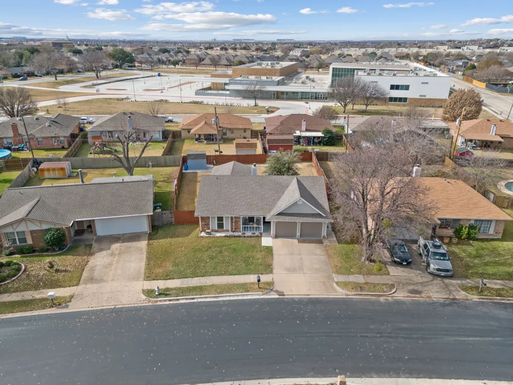 7629 Cedarhill Road Watauga, TX 76148