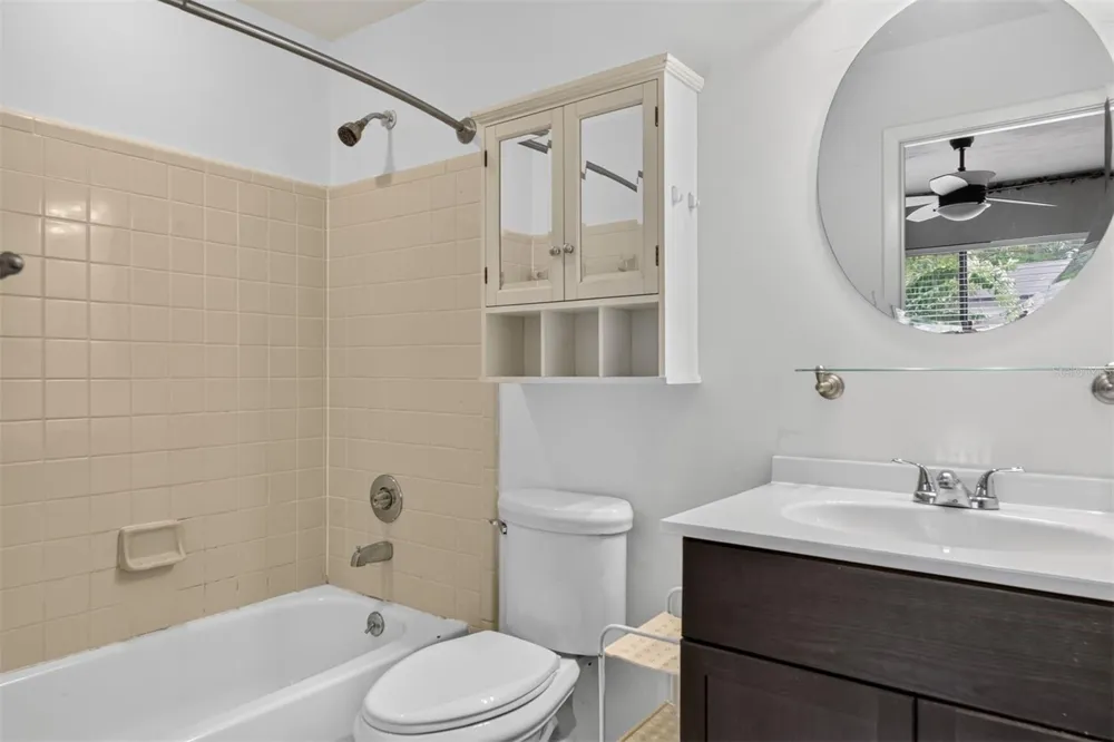 2735 SW 35TH PLACE #2004 Gainesville, FL 32608