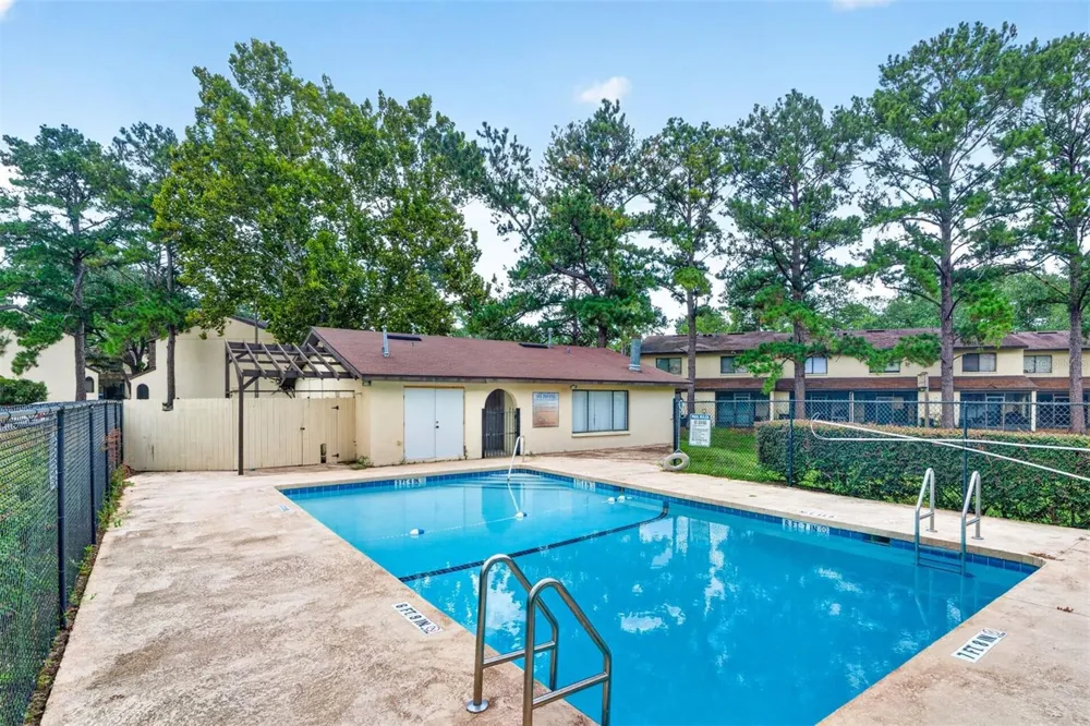 2735 SW 35TH PLACE #2004 Gainesville, FL 32608