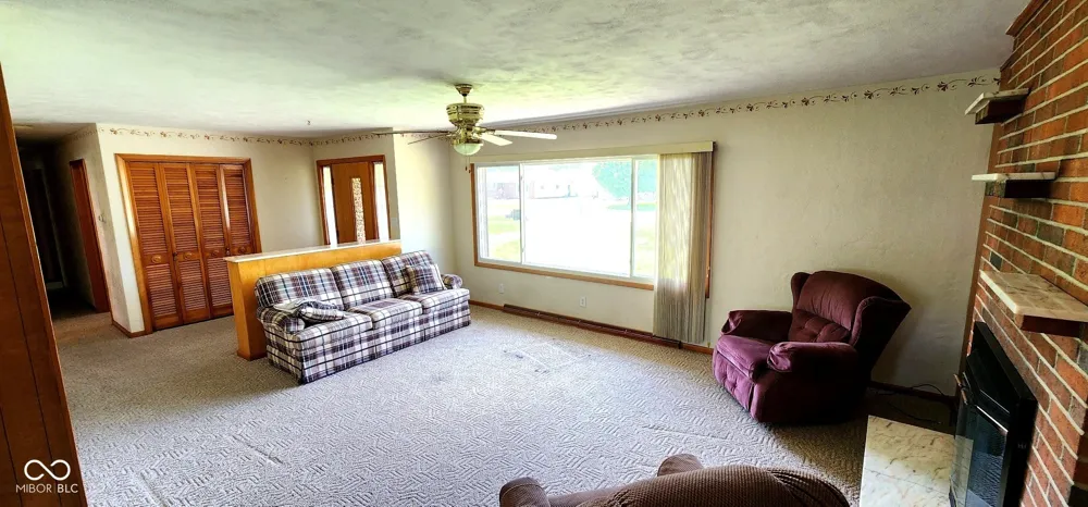 2394 S Sunset Drive Connersville, IN 47331