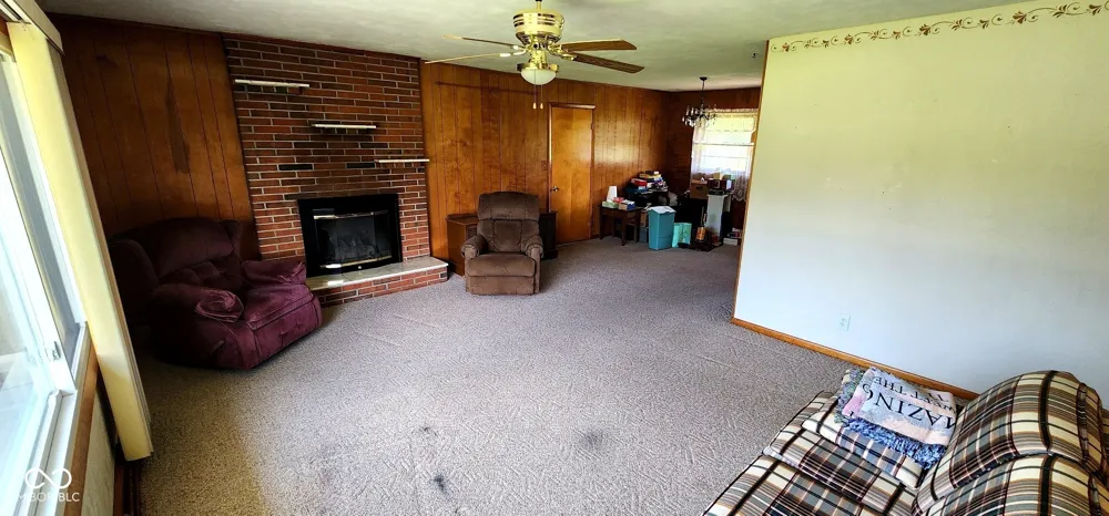 2394 S Sunset Drive Connersville, IN 47331