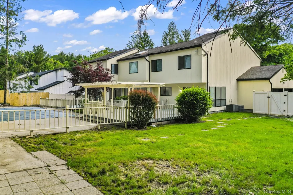 126 Bagatelle Road Dix Hills, NY 11746
