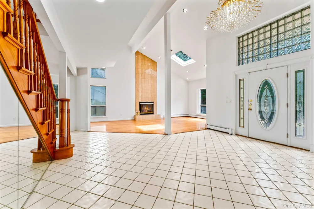 126 Bagatelle Road Dix Hills, NY 11746