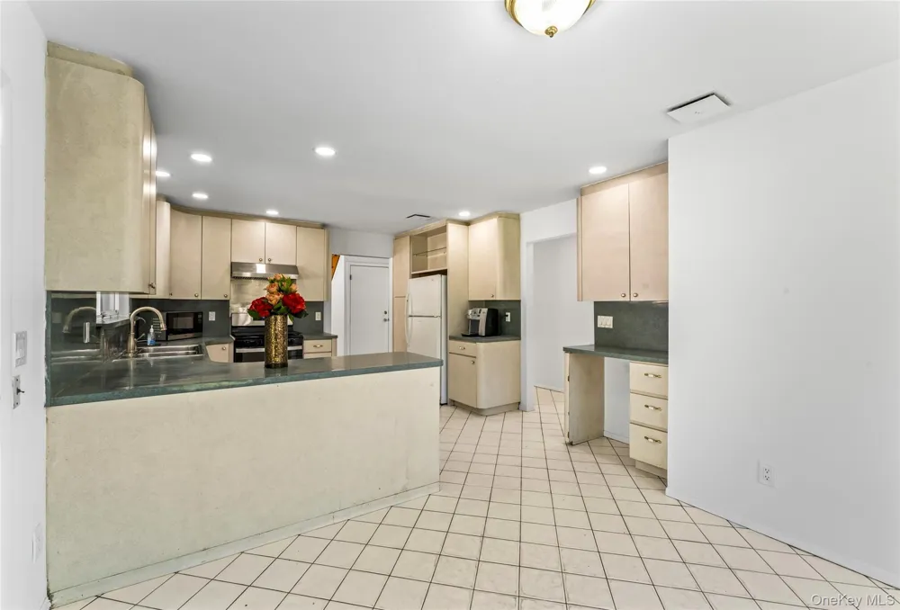 126 Bagatelle Road Dix Hills, NY 11746
