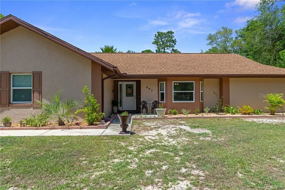 807 W NATIONAL STREET Hernando, FL 34442